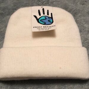 Beanie ivory cream New great for cold weather
